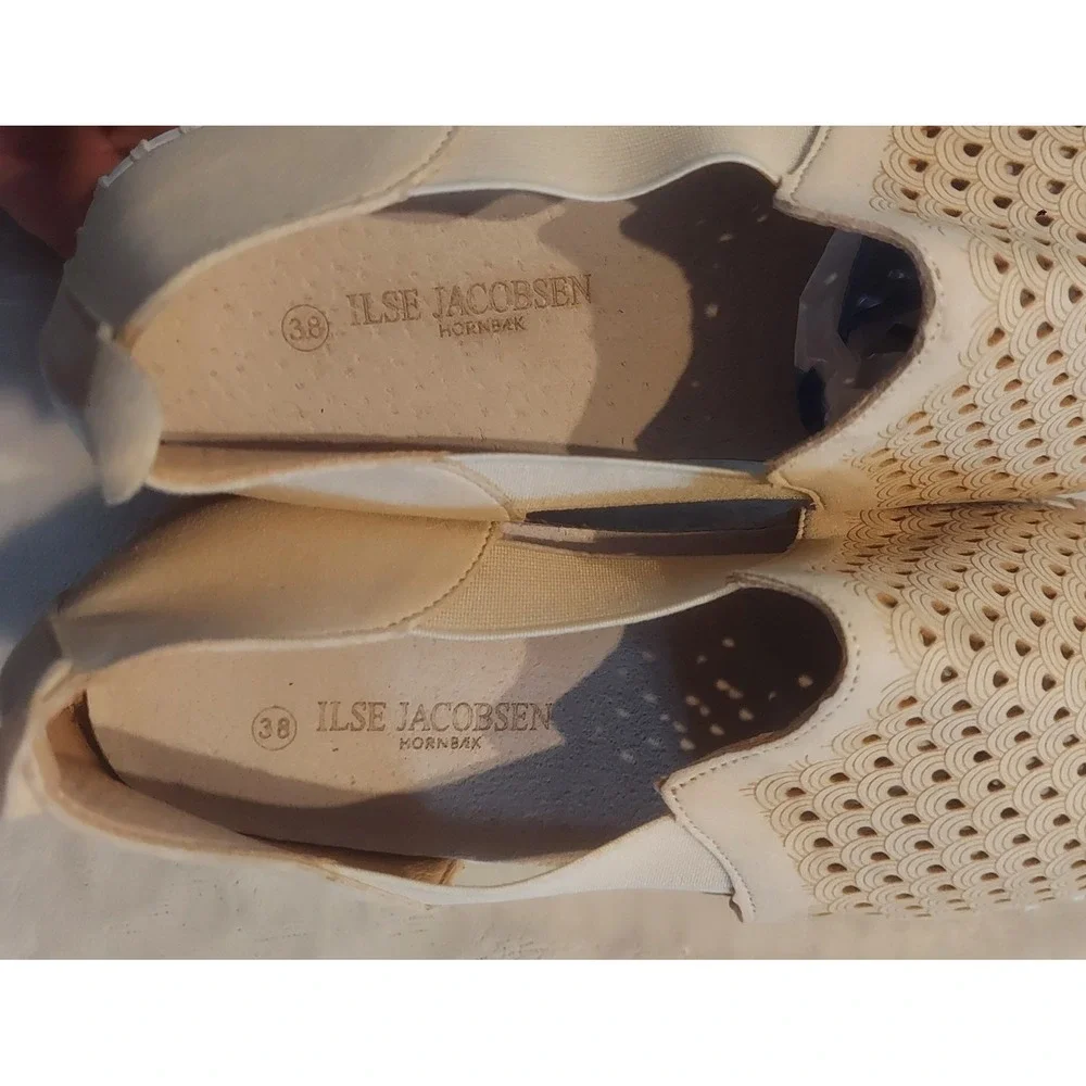 Ilse Jacobsen Hornbaek Womens Tulip Beige Slip-Ons Flats Loafers Size 8 #3171